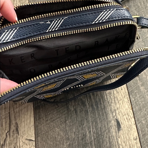 Ted Baker Navy and Yellow Geometric Crossbody Bag - Picture 4 of 4